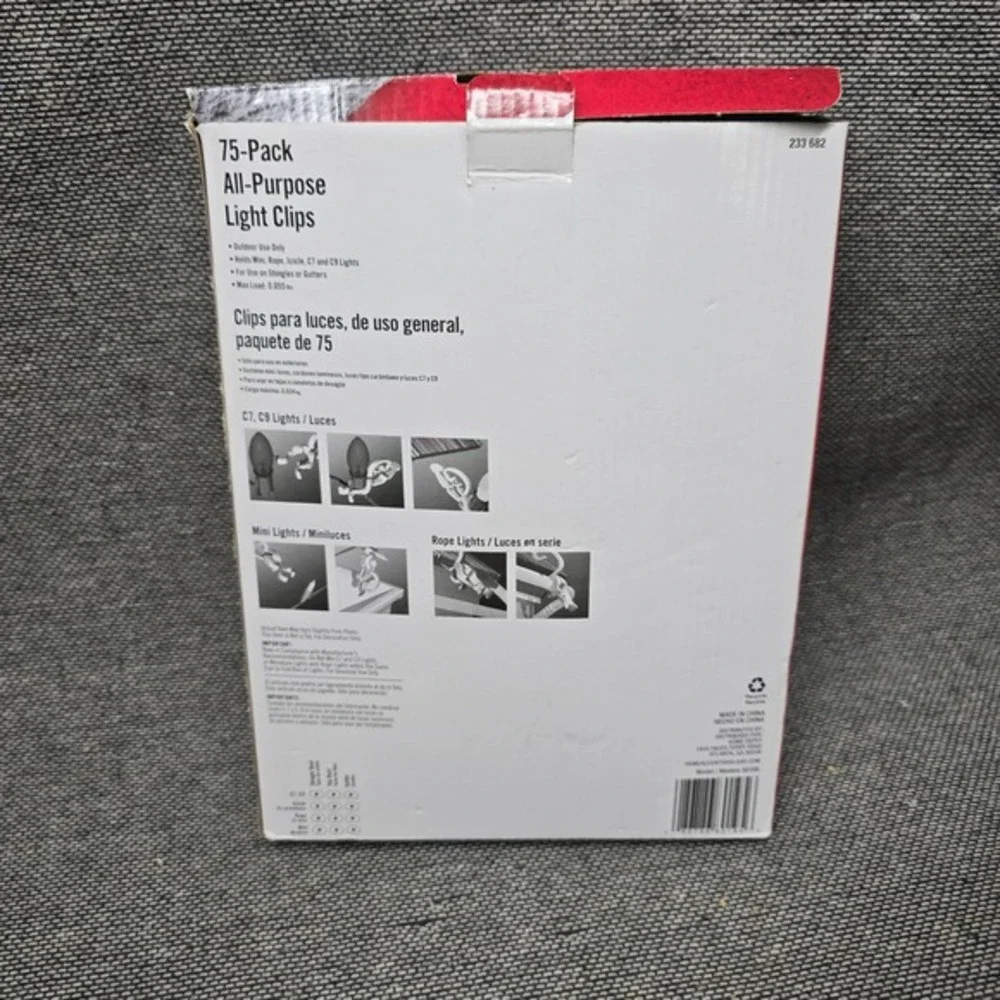 Home Accents Holiday 75 Pack‎ All-Purpose Light Clips Shingles Gutters 233 682